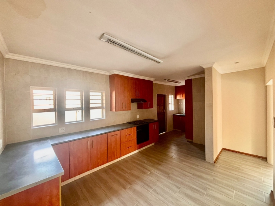3 Bedroom Property for Sale in Wilkoppies North West